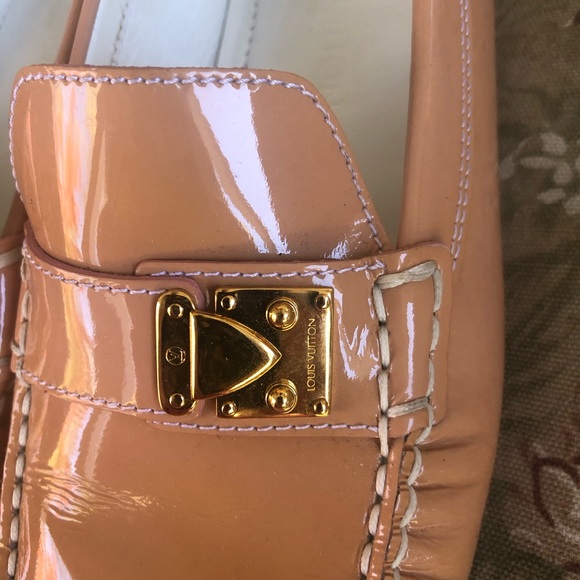 LOUIS VUITTON SUHALI ROSE LOMBOK DRIVING LOAFER 39 - Picture 11 of 15